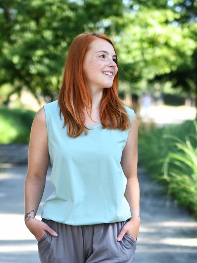 EVONA a.s. Dámské tílko NERI 046 - NERI 046 M